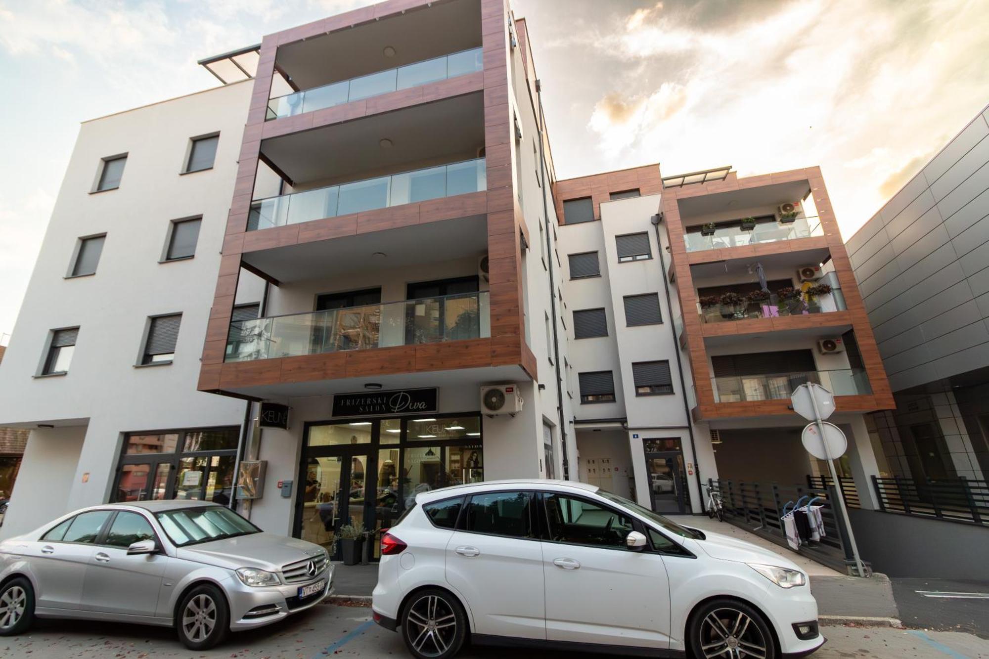 Gajeva Rooms - Stockholm Apartment Self Check-In Virovitica Exterior photo